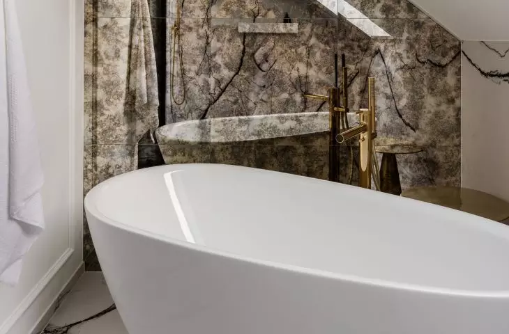 Arrangement of the bathroom was hampered by bevels