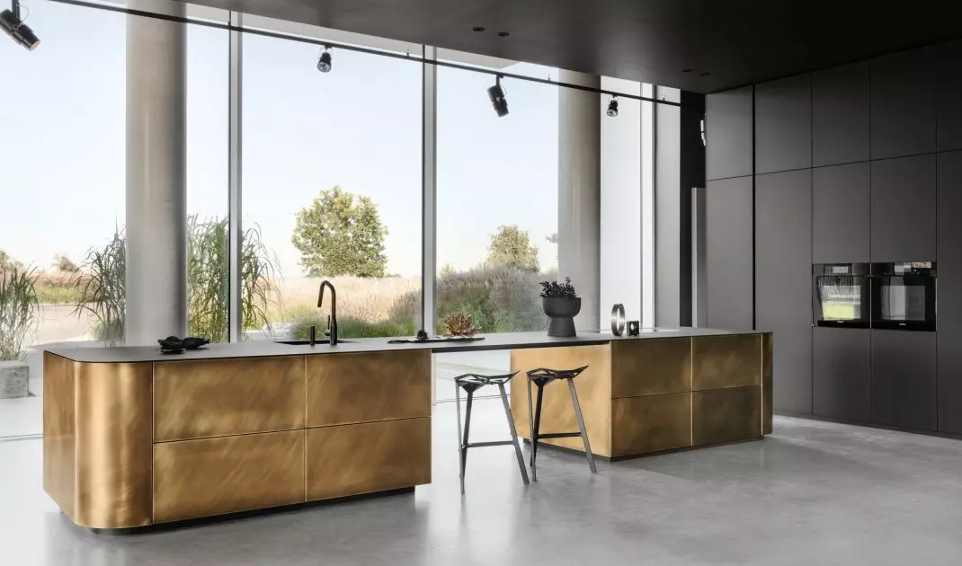 A luxury kitchen should blend in with the rest of the decor