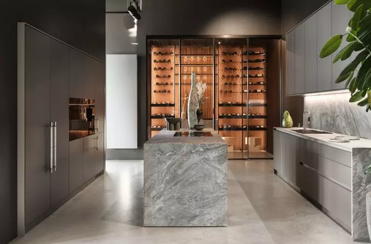 A private wine bar is a great solution for all lovers of this alcoholic beverage