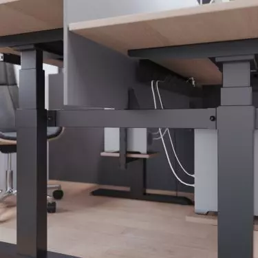 REJS offers two electrically controlled desk frames