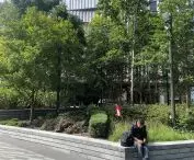 Nowy Jork, 25 Kent Ave