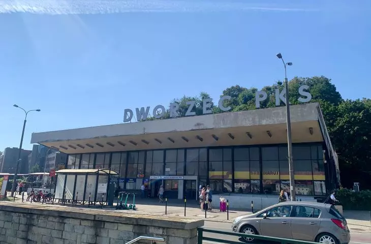 Dworzec PKS w Gdańsku przy ul. 3 Maja