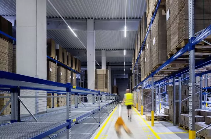 E-Line Pro - application in an industrial building