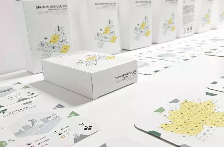 boxes and cards