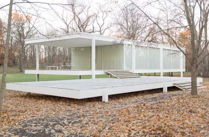 Farnsworth House w Plano projektu Miesa van der Rohe