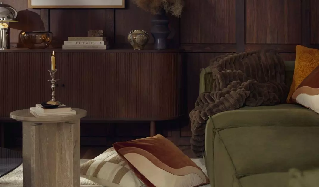 Brown, orange and green will create an interesting retro-style arrangement