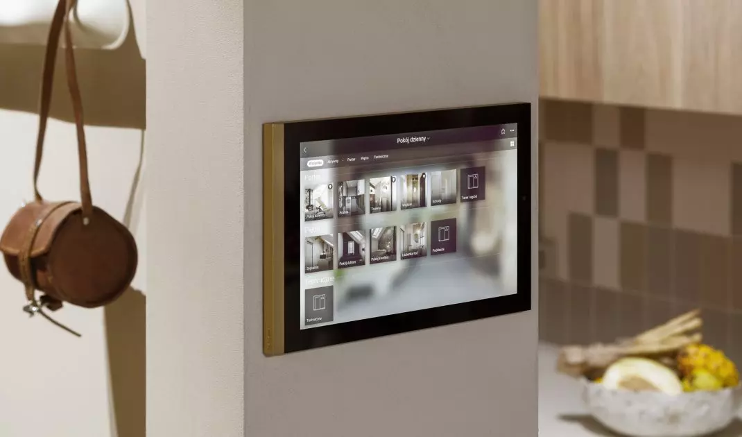 Domek wyposażony jest w system smart home