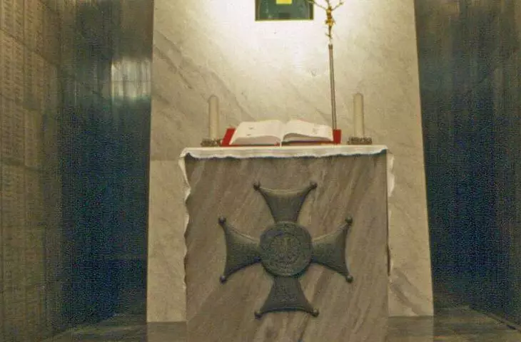 Kaplica Katyńska w katedrze polowej Wojska Polskiego, Warszawa