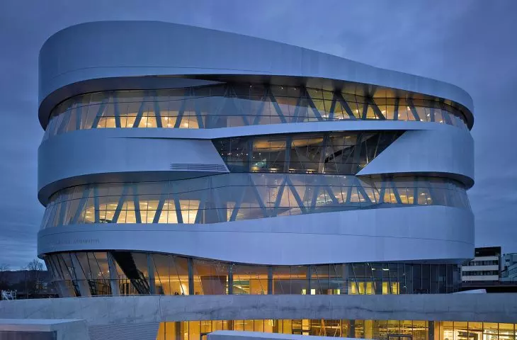 Muzeum Mercedes-Benz (2001–2006), Stuttgart, Niemcy