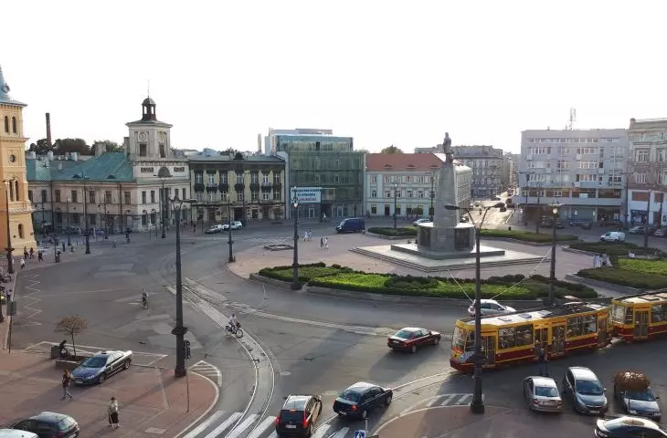 Plac Wolności w Łodzi przed rewitalizacją, wrzesień 2018 roku