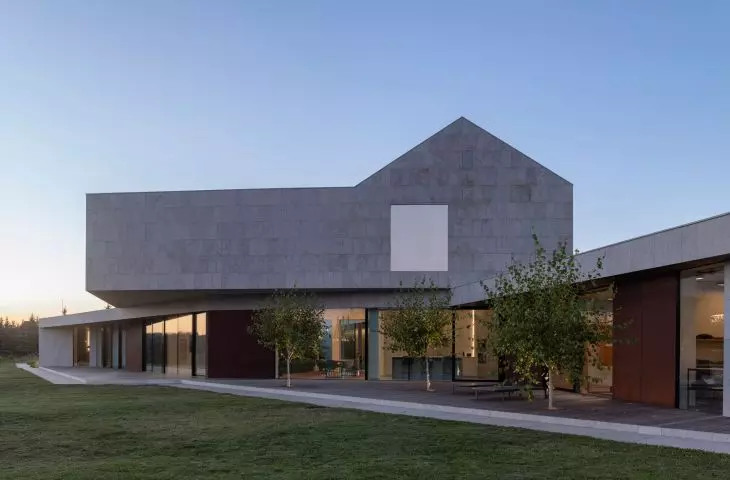 Loop house - a storey of a floor referring to a typical single-family development