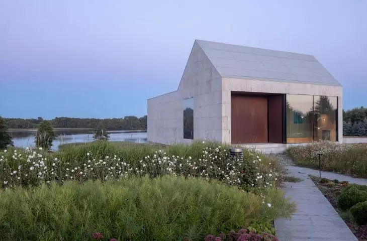 Loop House