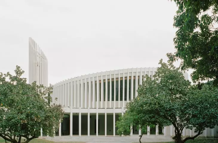 Sanctuary de La Salle