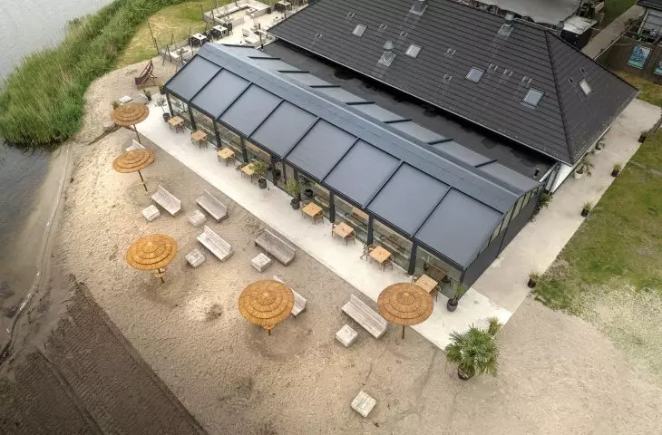 Soltis 96 Proof, Telstar Beach, Holandia