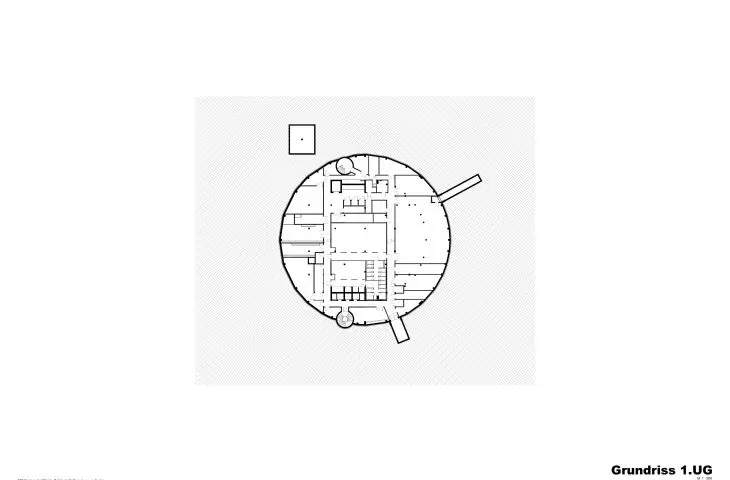 Floor plan with central rectangular space, smaller rooms and protruding pathway