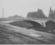 Chrobry Bridge in Poznan in the interwar period