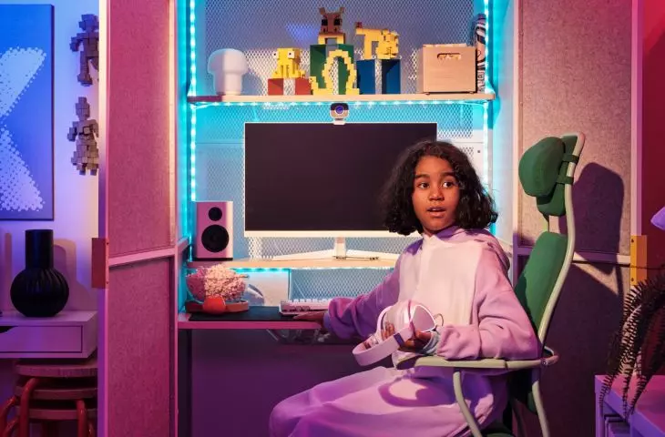 Gaming station will accommodate equipment, accessories and a chair