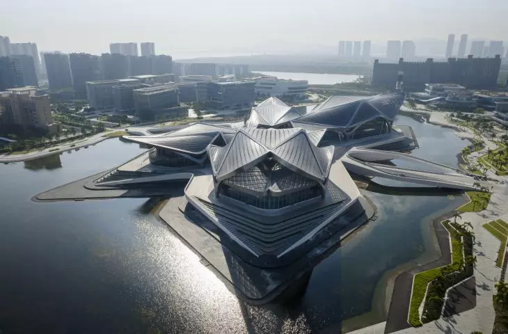 Zhuhai Art Center integrates three independent cultural institutions