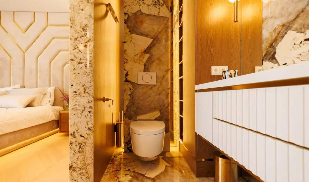 The arrangement is inspired by New York interiors