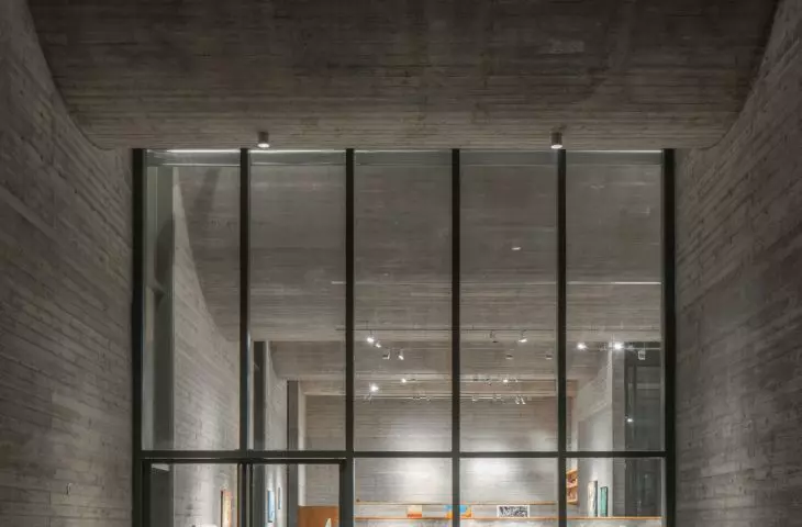 Ginkgo Gallery's roof layout creates a rhythmic effect inside the building