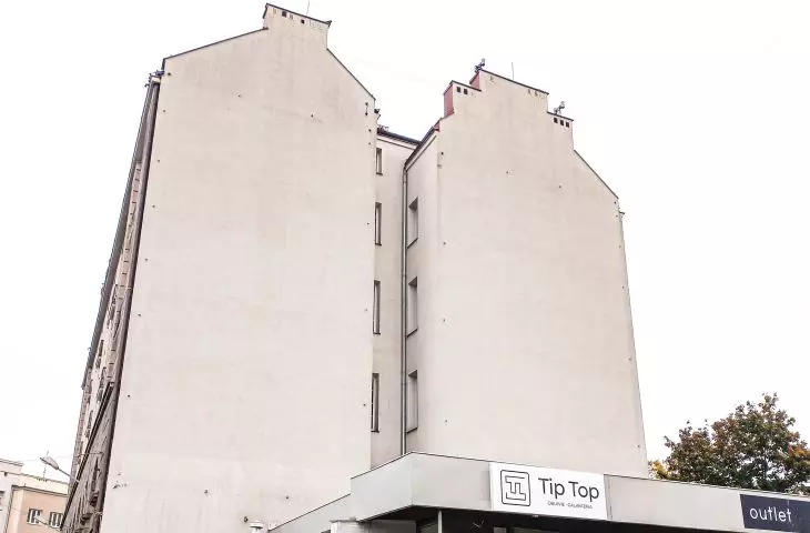 Tenements in Constitution Square after landscape resolution is introduced