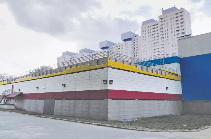 multi-storey parking lot, Manhattan housing estate, Lodz, Poland