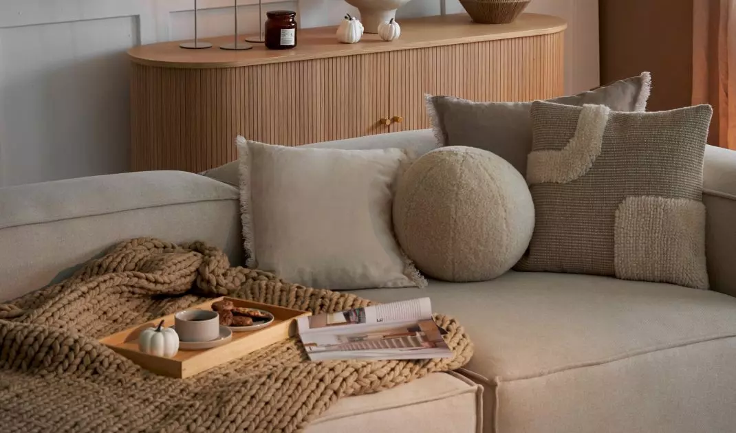 You can combine such an original pillow with other more classic models