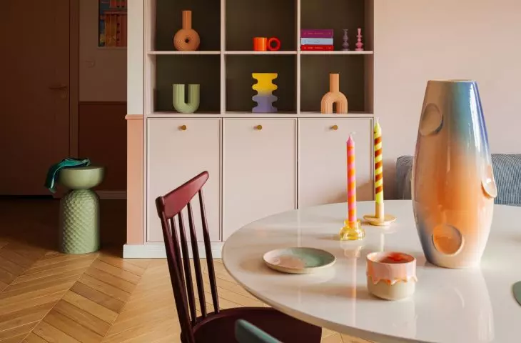 The apartment includes a vase from Malwina Konopacka