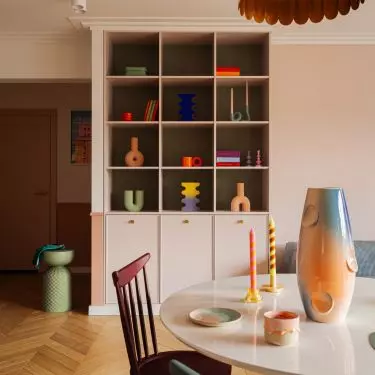 The apartment includes a vase from Malwina Konopacka