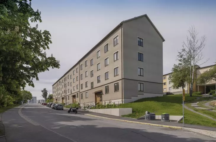 wiosną 2019 roku została oddana do użytku pierwsza inwestycja zrealizowana w ramach Stockholmshusen; w ofercie Säterhöjden w Rågsved znalazło się 70 mieszkań w zróżnicowanym metrażu od 33 do 101 m2