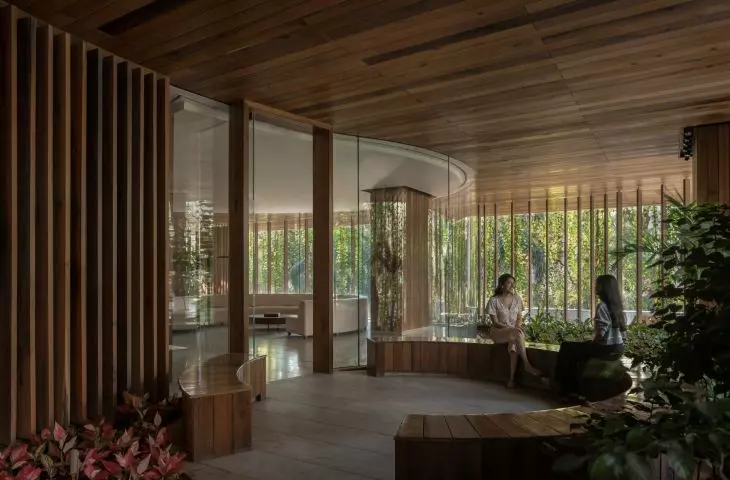 Lobby of Carmichael residential high-rise combines elements of architecture and nature 