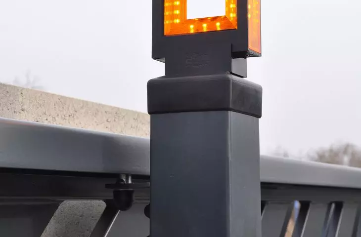 LAMPA QUADRO