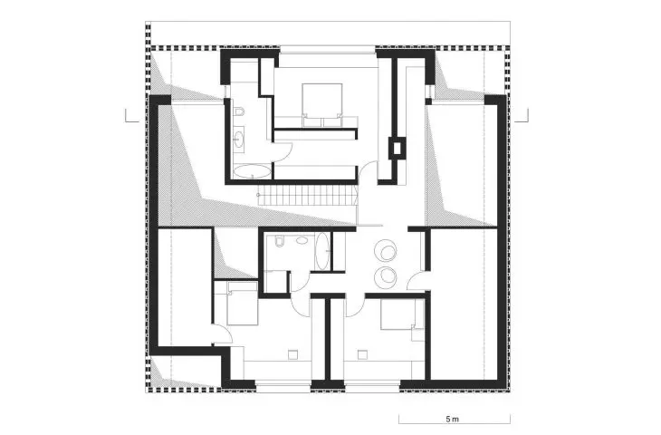 Ceglany dom - pierwsze piętro