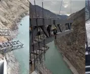 Viewing platform over the cliffs of the Grand Canyon of the Nujiang River - photos of construction progress 