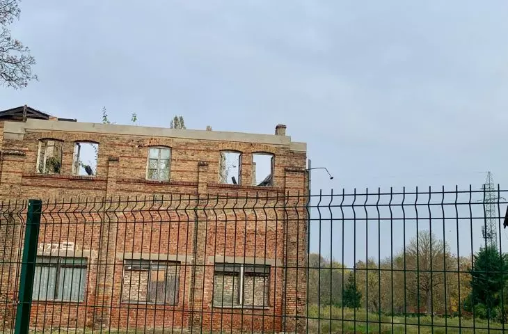 According to the latest plans, the investor wants to add three floors to the monument, and a spatial dominant is also in the plans