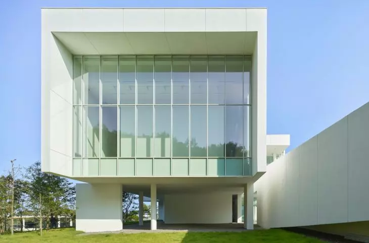 Sorol Art Museum - view of the north wing 