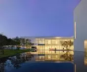 Sorol Art Museum - north wing with view of central courtyard and pool at night