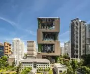 Hotel Pan Pacific Orchard w Singapurze o S-kształtnej bryle