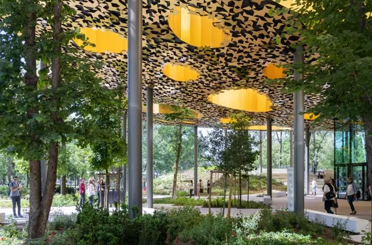 The organic form of the Hungarian Music House in Budapest contrasts with the historic buildings scattered around the park and its surroundings