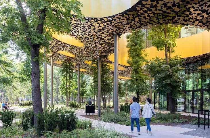 Hungarian Music House in Budapest - the open spaces of the first floor seamlessly connect the interior with the surroundings