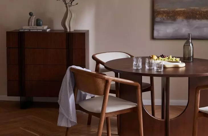 Wood is the most important material of the season