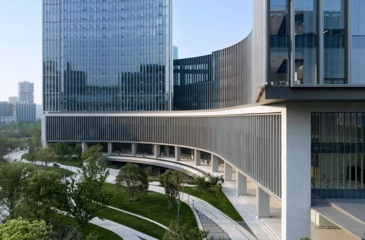 Uniview headquarters in Hangzhou - arcade 