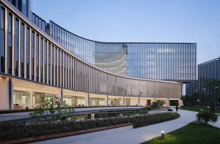 Uniview headquarters in Hangzhou - west elevation 