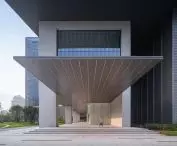 Uniview headquarters in Hangzhou - south entrance canopy