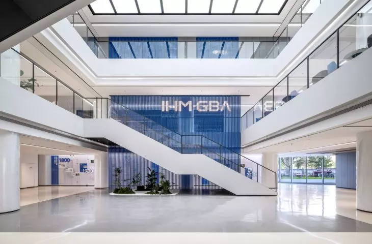 Innovation Center for High-performance Medical Devices in Guangzhou - interior with views of each floor and staircase 