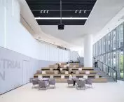 Innovation Center for High Performance Medical Devices in Guangzhou - interior view 
