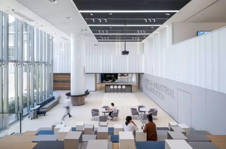 Innovation Center for High Performance Medical Devices in Guangzhou - interior view  