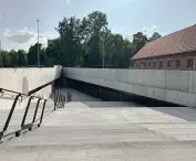 Centrum Obsługi Odwiedzających Państwowe Muzeum Auschwitz-Birkenau w Oświęcimiu