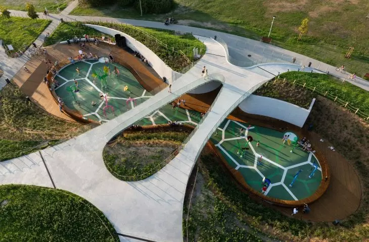 Tychy: Water playground in Jaworek Park