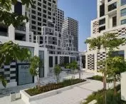 Pixel residential development on Reem Island in Abu Dhabi - view of the central square 